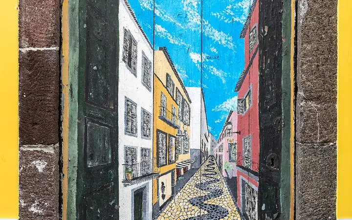 Painted door at Rua de Santa Maria 1 in Funchal's Old Town