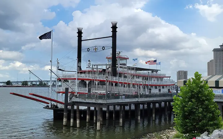 Steamboat Natchez moored on the Mississippi River in New Orleans